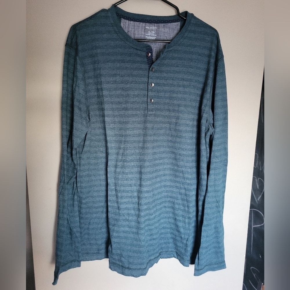 Van Heussen Long Sleeves T-shirt Size XL
